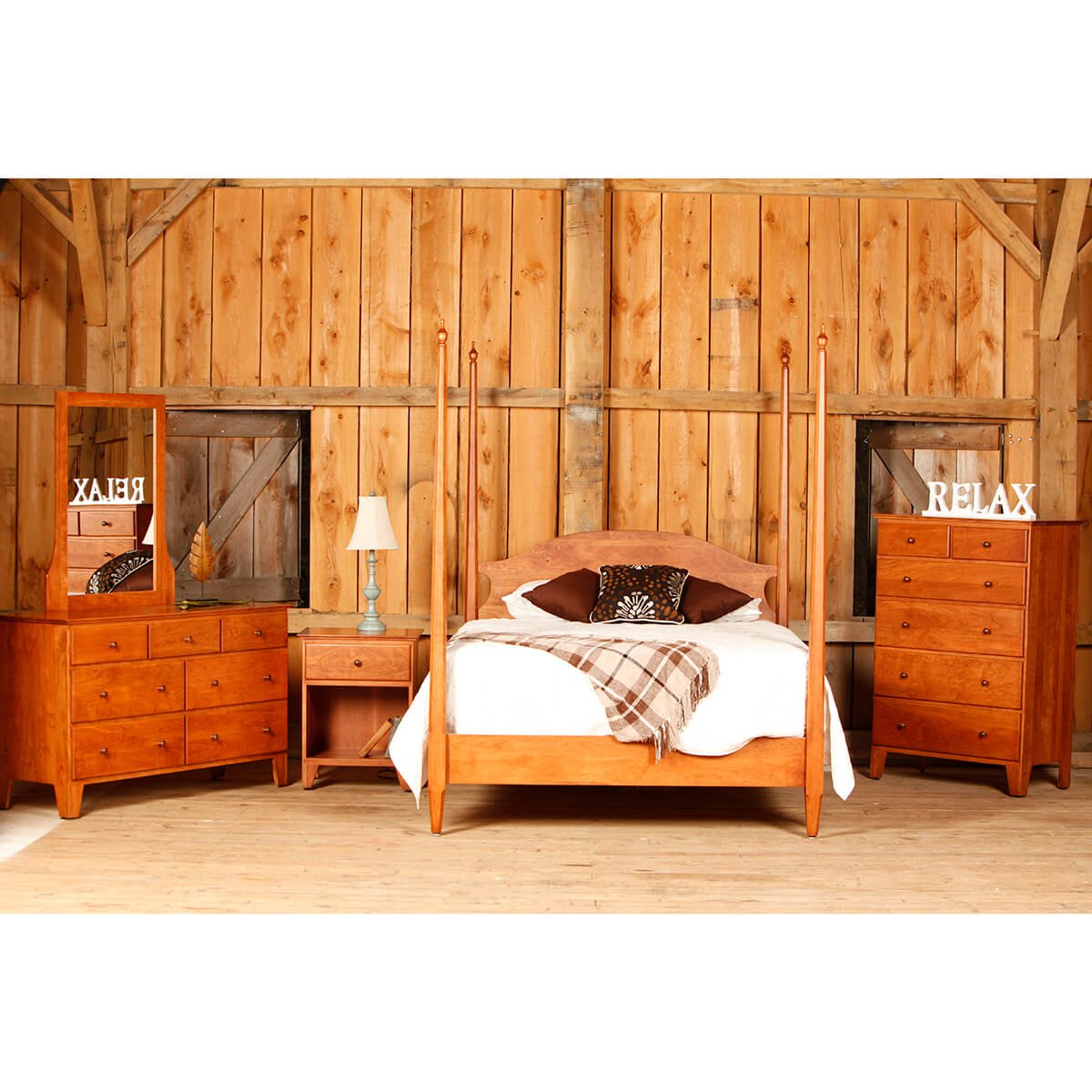Read more about the article Canterbury Pencil Post Bedroom Collection