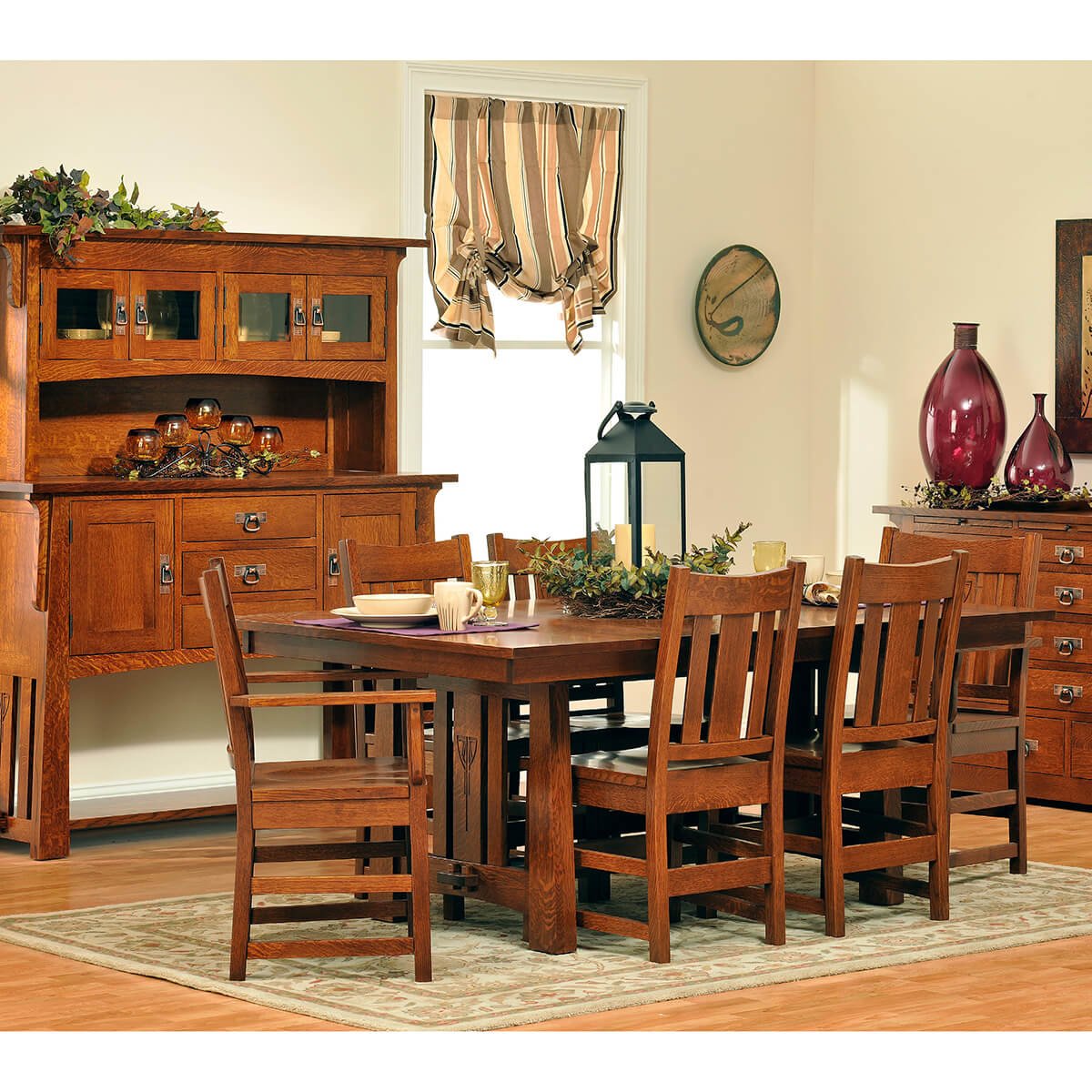 Read more about the article Aurora Crofter Dining Collection