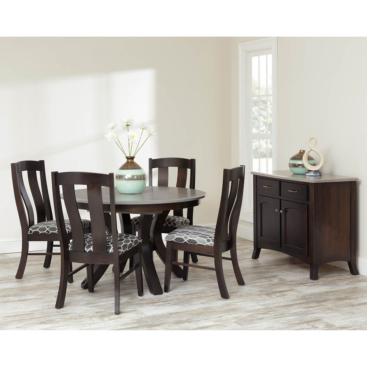 Read more about the article Carlisle Dining Collection