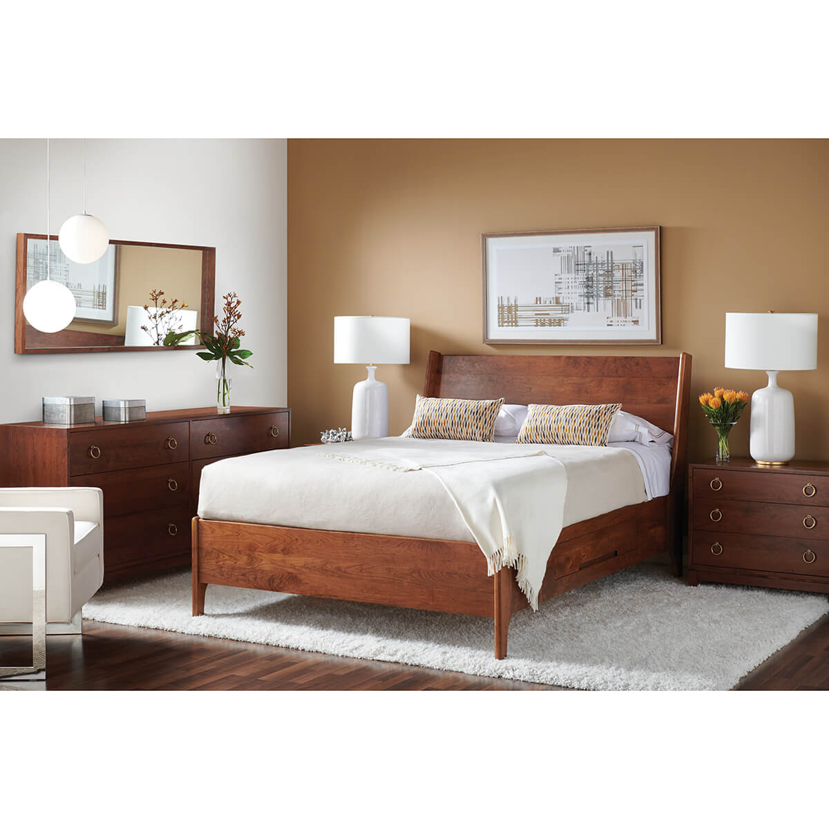 Read more about the article Sunbury Queen Tomlin Bedroom Collection