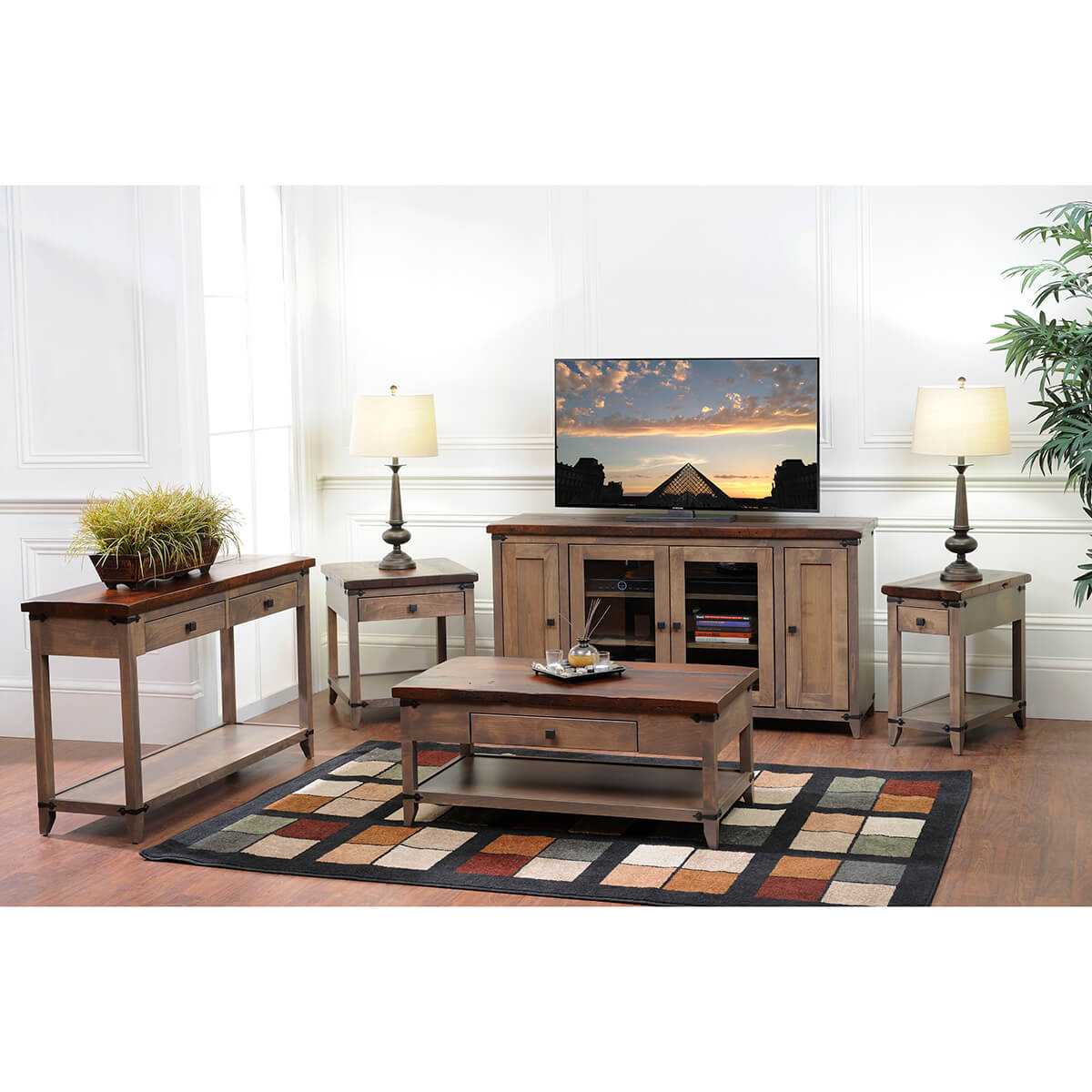 Read more about the article Frontier Living Room Collection