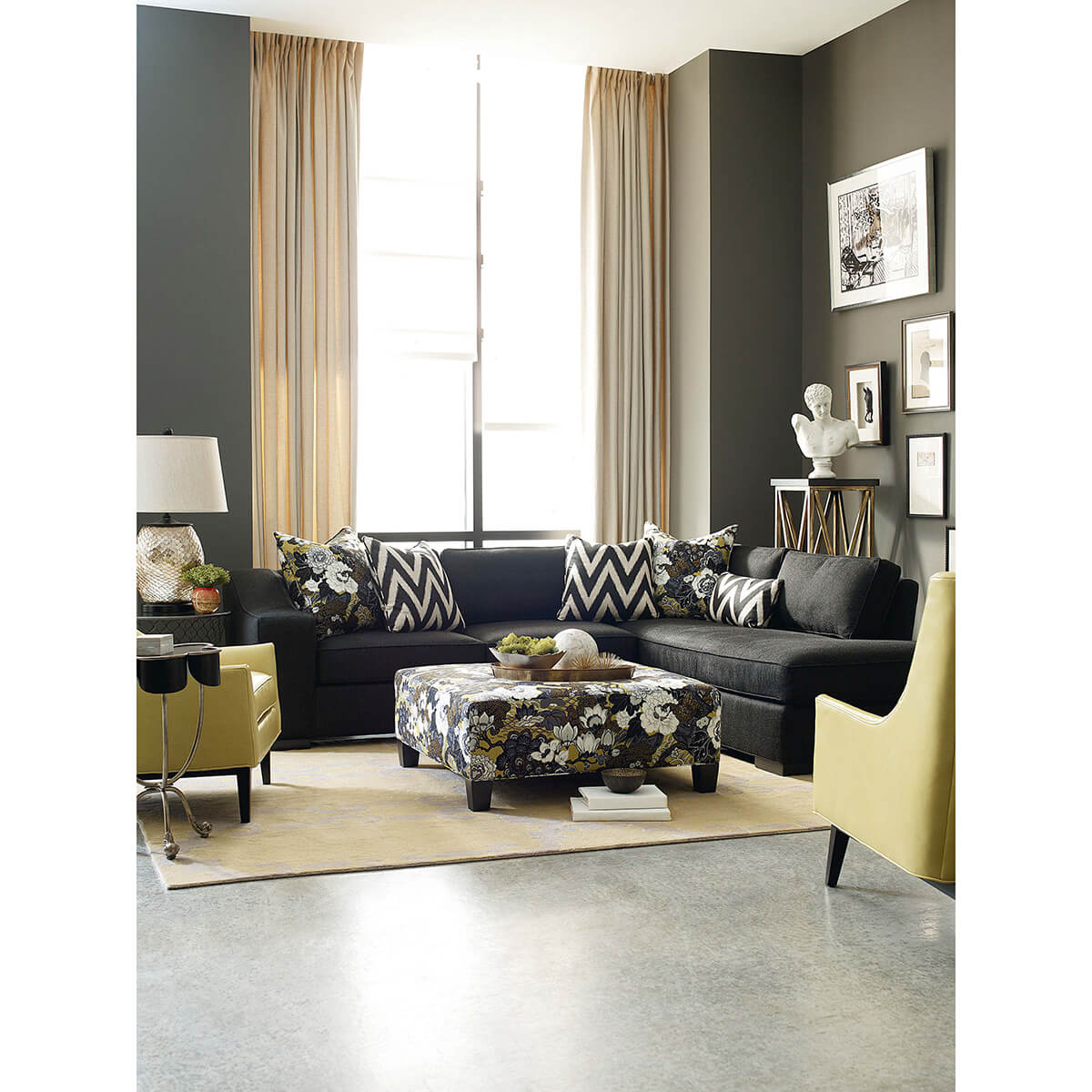 Read more about the article Dane Sectional Living Room Collection